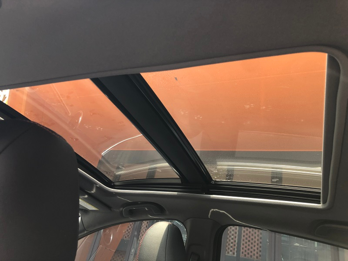 本田 XR-V  2015款 1.8L EXi  CVT舒適版圖片