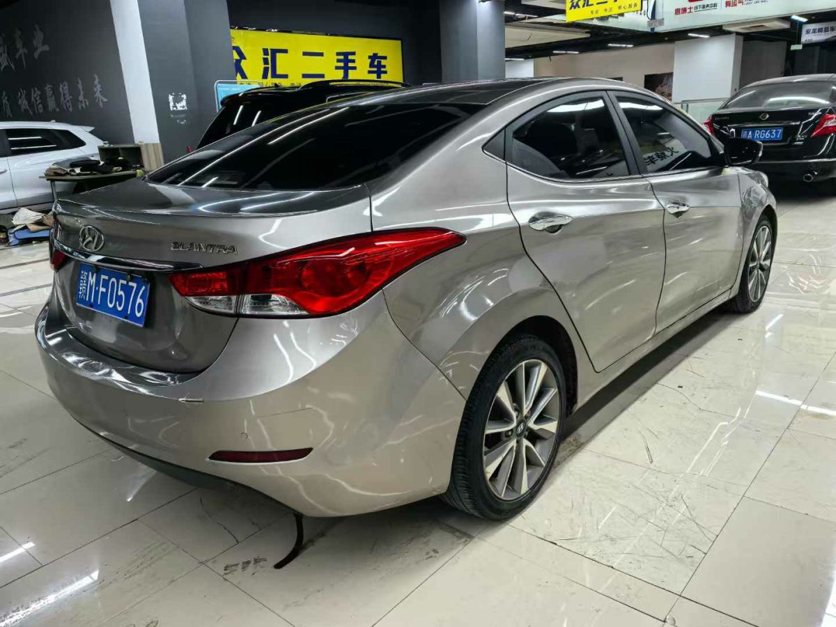 現(xiàn)代 朗動  2015款 1.6L 自動時尚型圖片