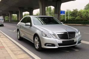 奔馳E級(jí) 奔馳 E 260 L CGI優(yōu)雅型