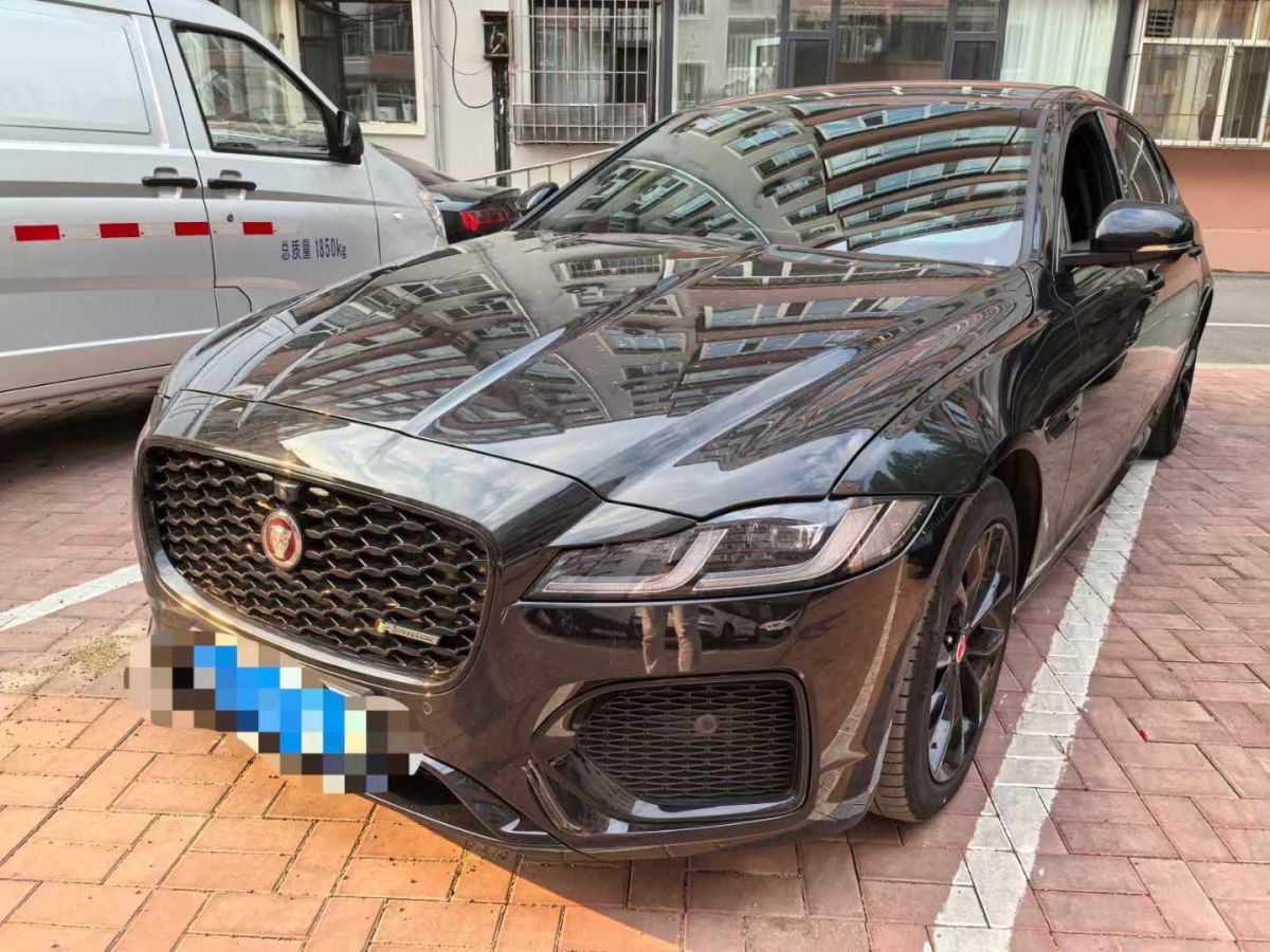捷豹 XFL  2022款 XFL 2.0T P200 兩驅(qū)精英豪華版圖片