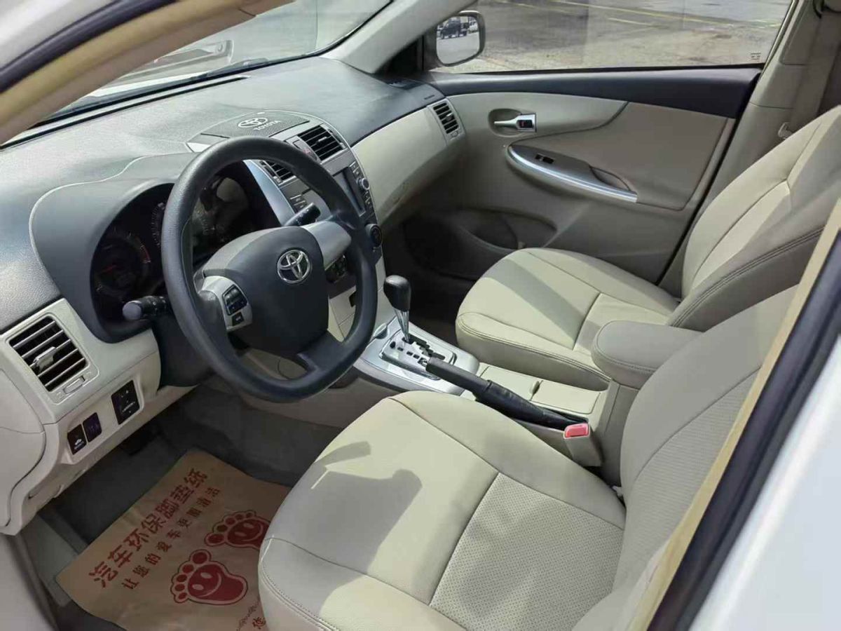 豐田 卡羅拉  2013款 1.6L GL炫酷特裝版圖片