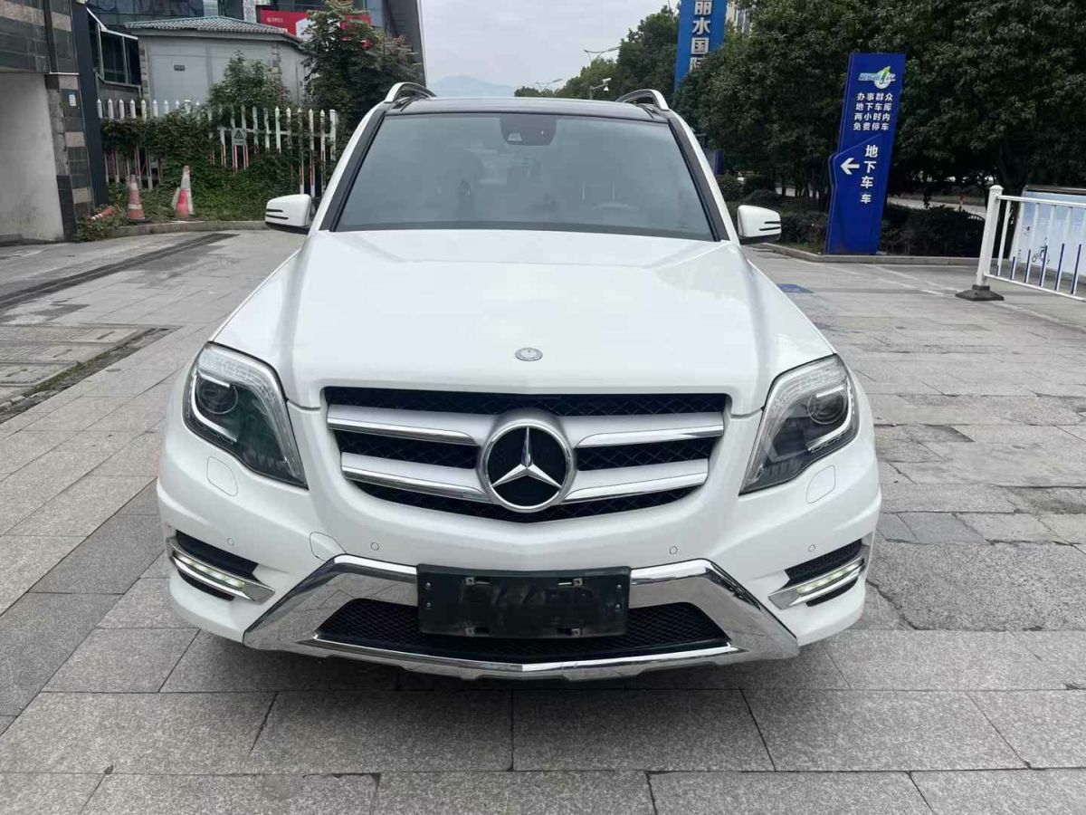 奔馳 奔馳GLK級  2015款 GLK 260 4MATIC 動感型 極致版圖片