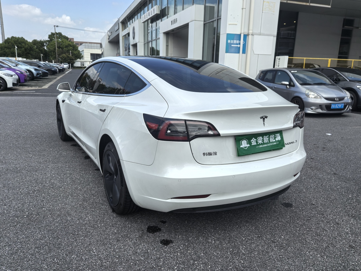 2020年4月特斯拉 Model 3  2019款 標(biāo)準(zhǔn)續(xù)航后驅(qū)升級版