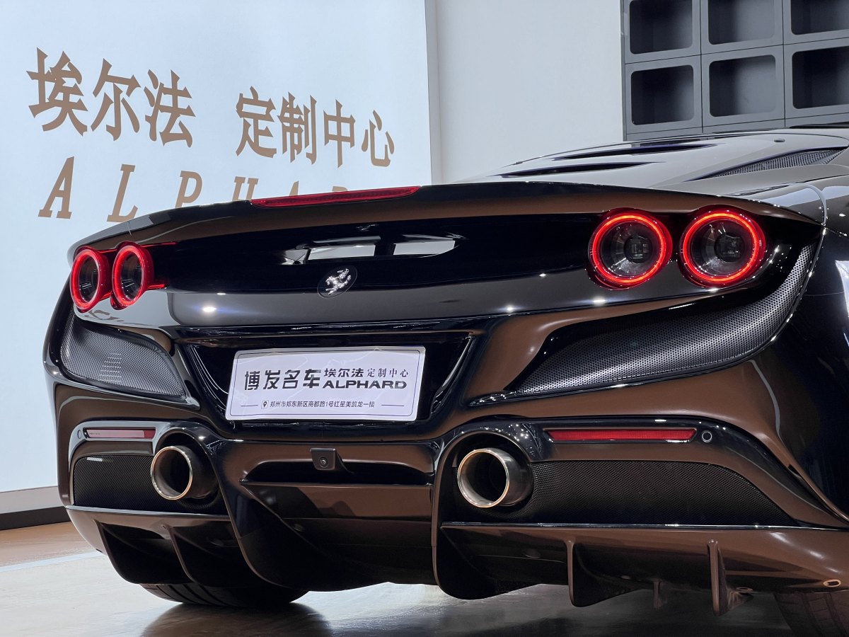 法拉利 F8 Tributo  2019款  3.9T V8圖片