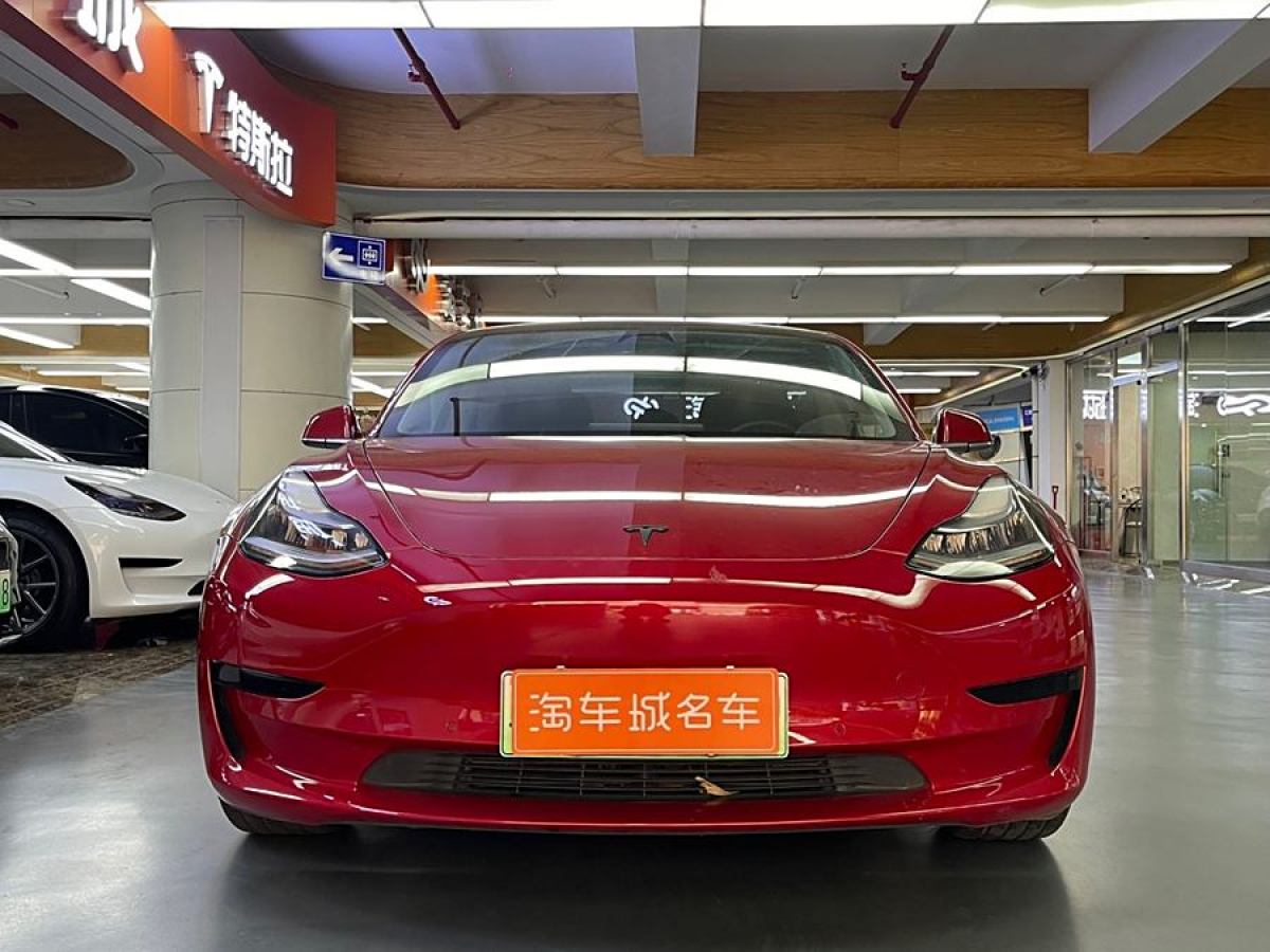 特斯拉 Model Y  2020款 改款 標(biāo)準(zhǔn)續(xù)航后驅(qū)升級版圖片