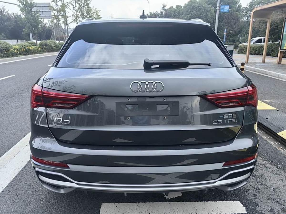 奧迪 奧迪Q3  2021款 35 TFSI 時尚致雅型圖片