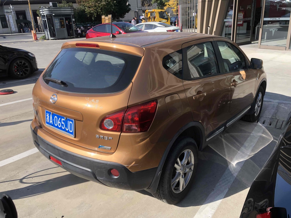 日產(chǎn) 逍客  2012款 2.0XL 火 CVT 2WD圖片