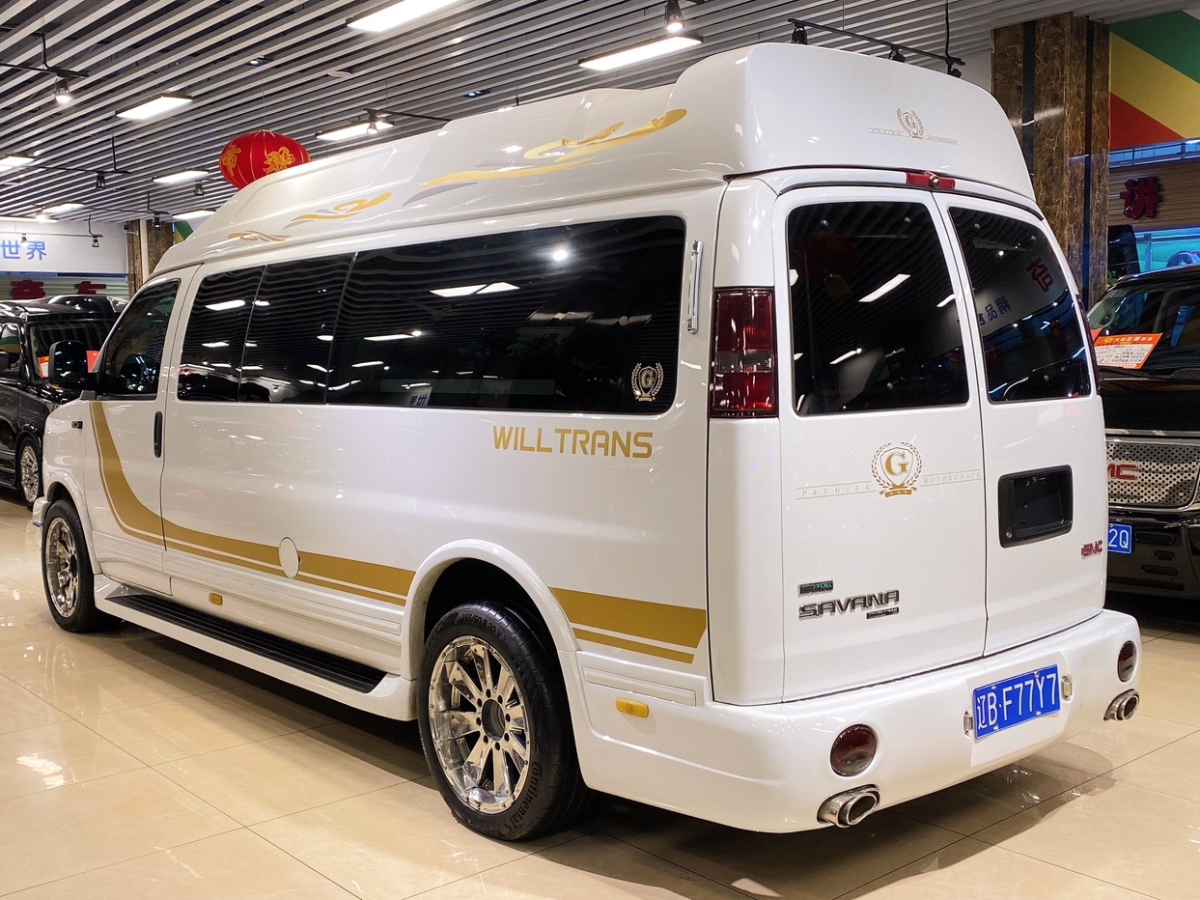 GMC SAVANA  2015款 6.0L G660L 兩驅(qū)雅尊版圖片