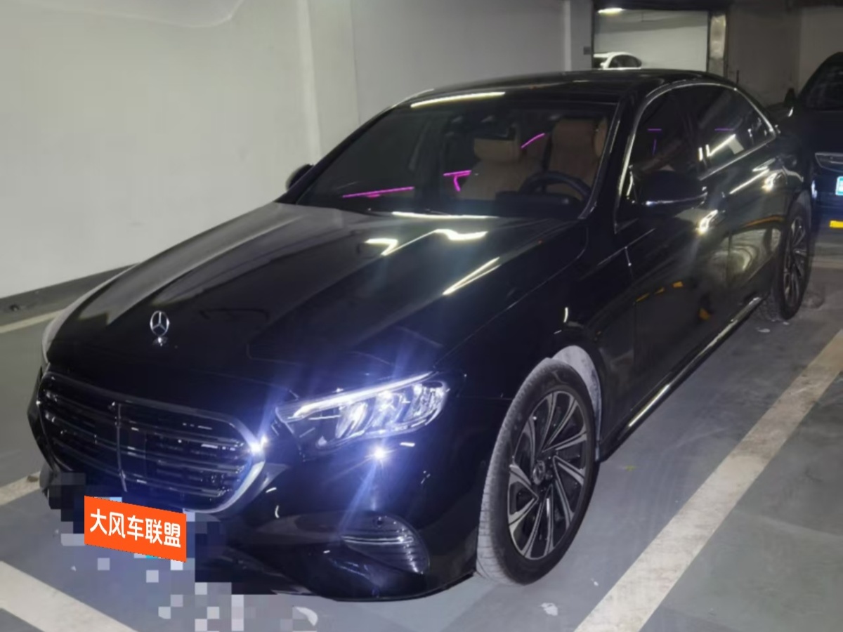 奔馳 奔馳E級(jí)  2019款 改款 E 300 L 豪華型圖片