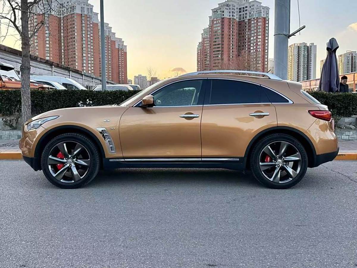 英菲尼迪 QX70  2013款 3.7L 超越版圖片