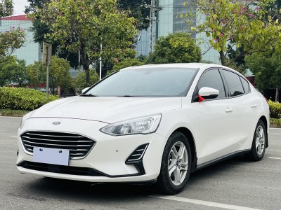 2019年11月 福特 ?？怂?三廂 1.5L 自動鋒躍型 國V圖片