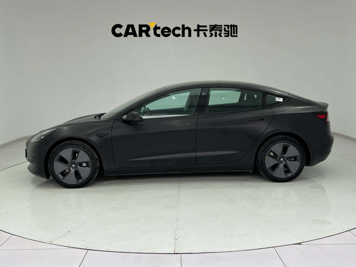 特斯拉 Model 3  2022款 后輪驅(qū)動版圖片