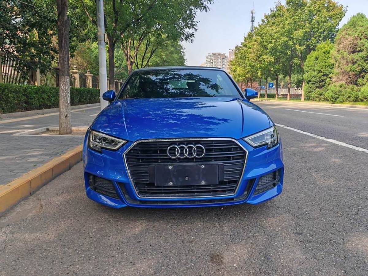 2019年2月奧迪 奧迪A3  2017款 Cabriolet 40 TFSI