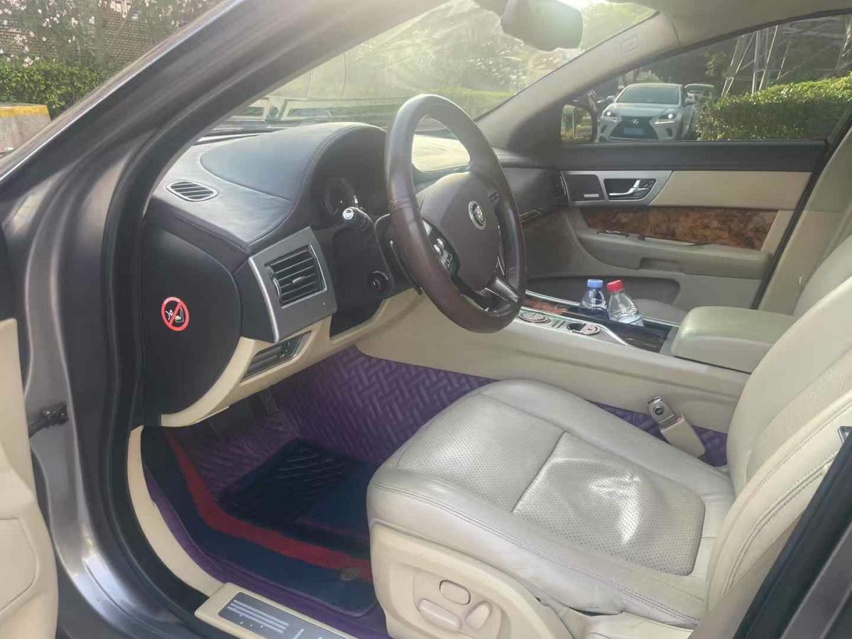 捷豹 XF  2010款 3.0 V6圖片