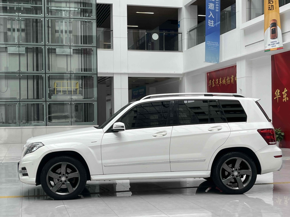 奔馳 奔馳GLK級(jí)  2015款 GLK 260 4MATIC 時(shí)尚型 極致版圖片