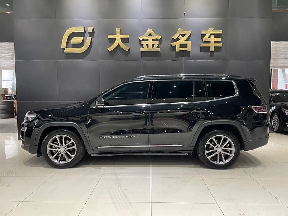 Jeep 大指揮官  2018款 2.0T 四驅(qū)尊享導(dǎo)航版 國VI圖片