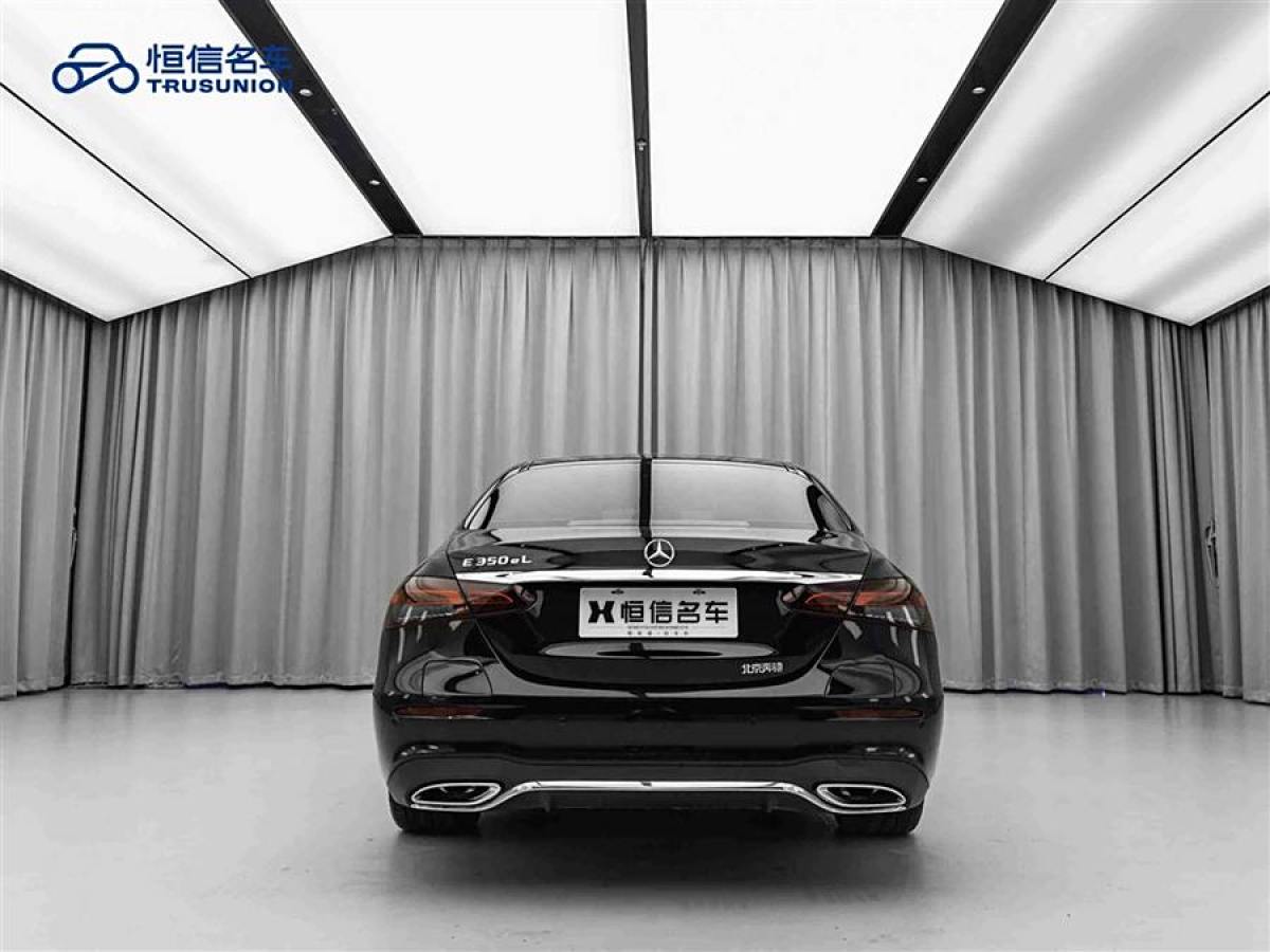 奔馳 奔馳E級(jí)新能源  2023款 E 350 e L 插電式混合動(dòng)力轎車圖片