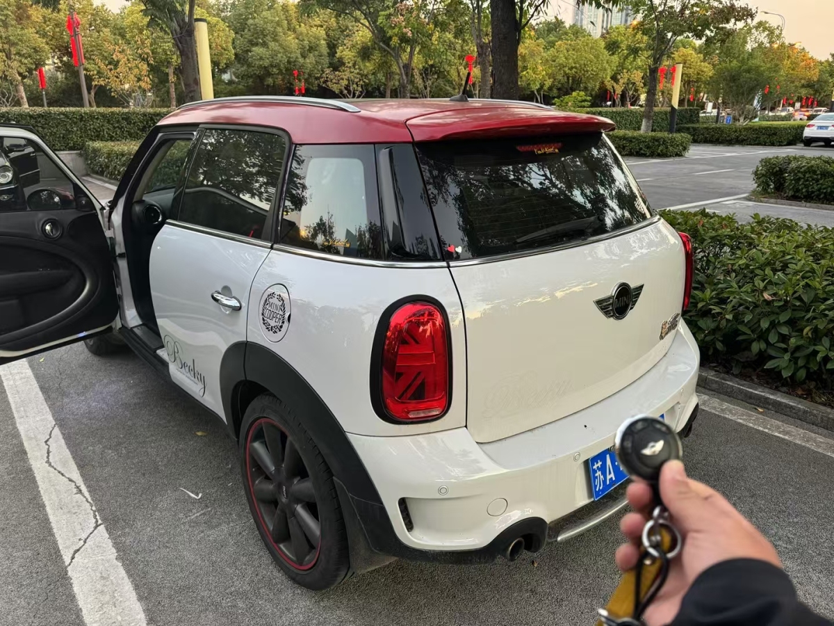 MINI COUNTRYMAN  2013款 1.6T COOPER S ALL4 滑雪版圖片