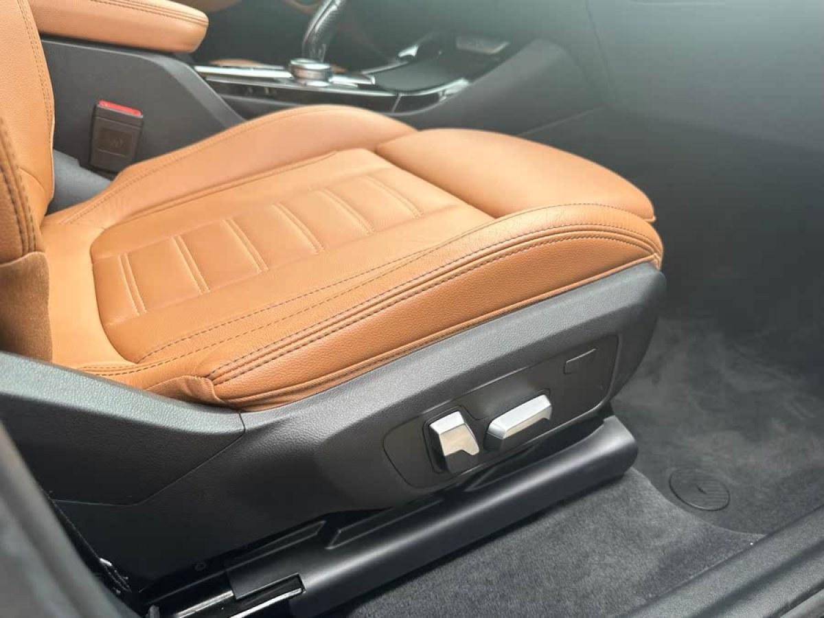 寶馬 寶馬X3  2021款 改款 xDrive30i 領(lǐng)先型 M運(yùn)動套裝圖片