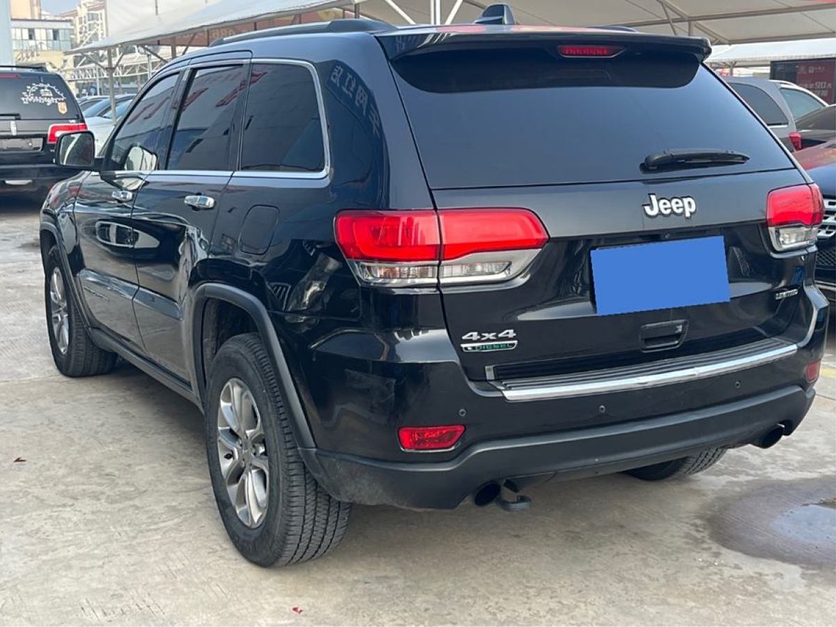 Jeep 大切諾基  2015款 3.0TD 柴油 舒享導(dǎo)航版圖片