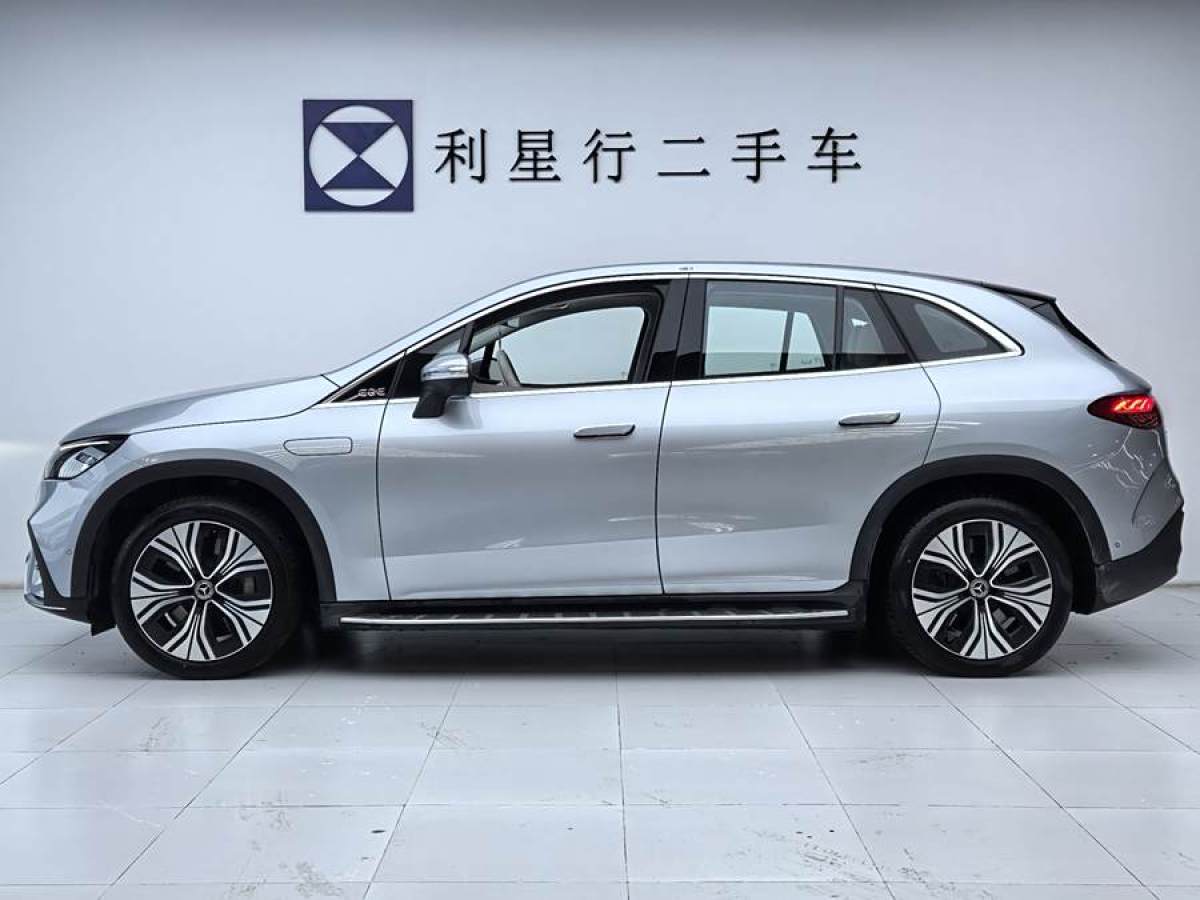 奔馳 奔馳EQE SUV  2023款 350 4MATIC 豪華版圖片