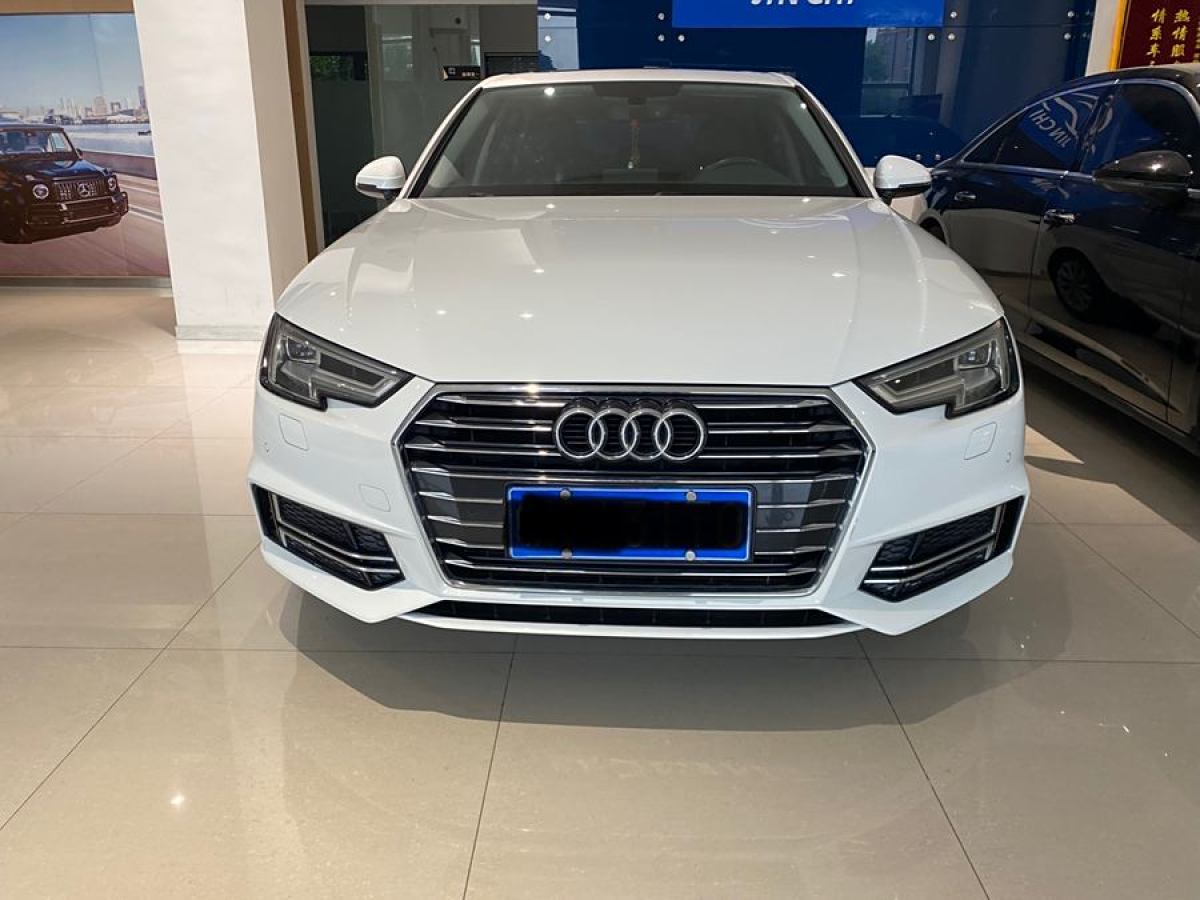 奧迪 奧迪A4L  2019款 40 TFSI 進取型 國V圖片