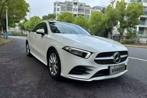 奔馳A級 奔馳 A 200 L 運動轎車時尚型