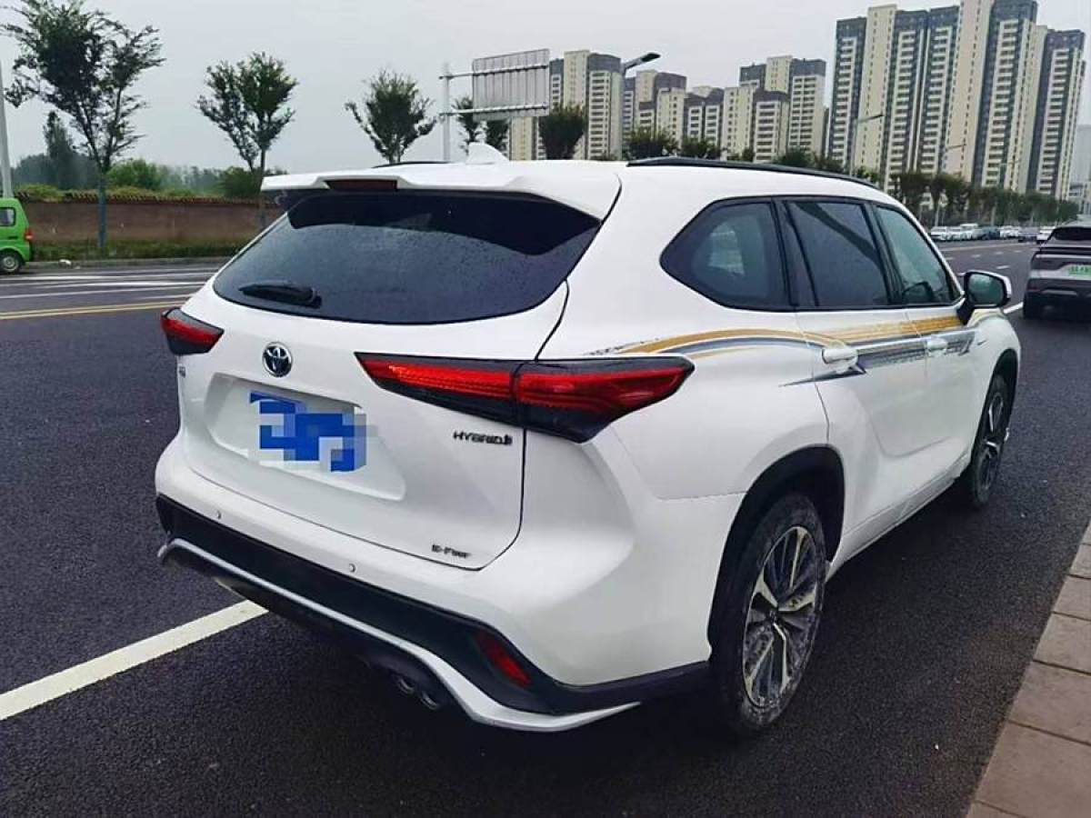 豐田 皇冠陸放  2022款 2.5L HEV四驅(qū)豪華版圖片