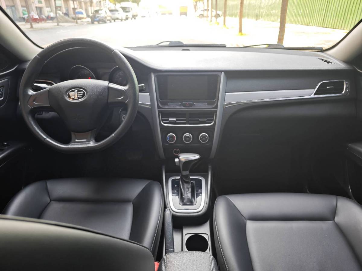 奔騰 B30  2019款 1.6L 自動(dòng)舒適型圖片