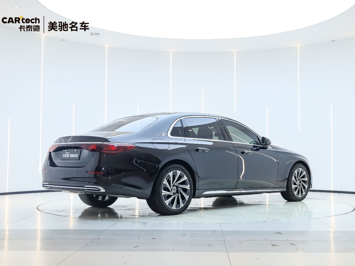 奔馳 奔馳E級(jí)  2024款 E 300 L 豪華型圖片