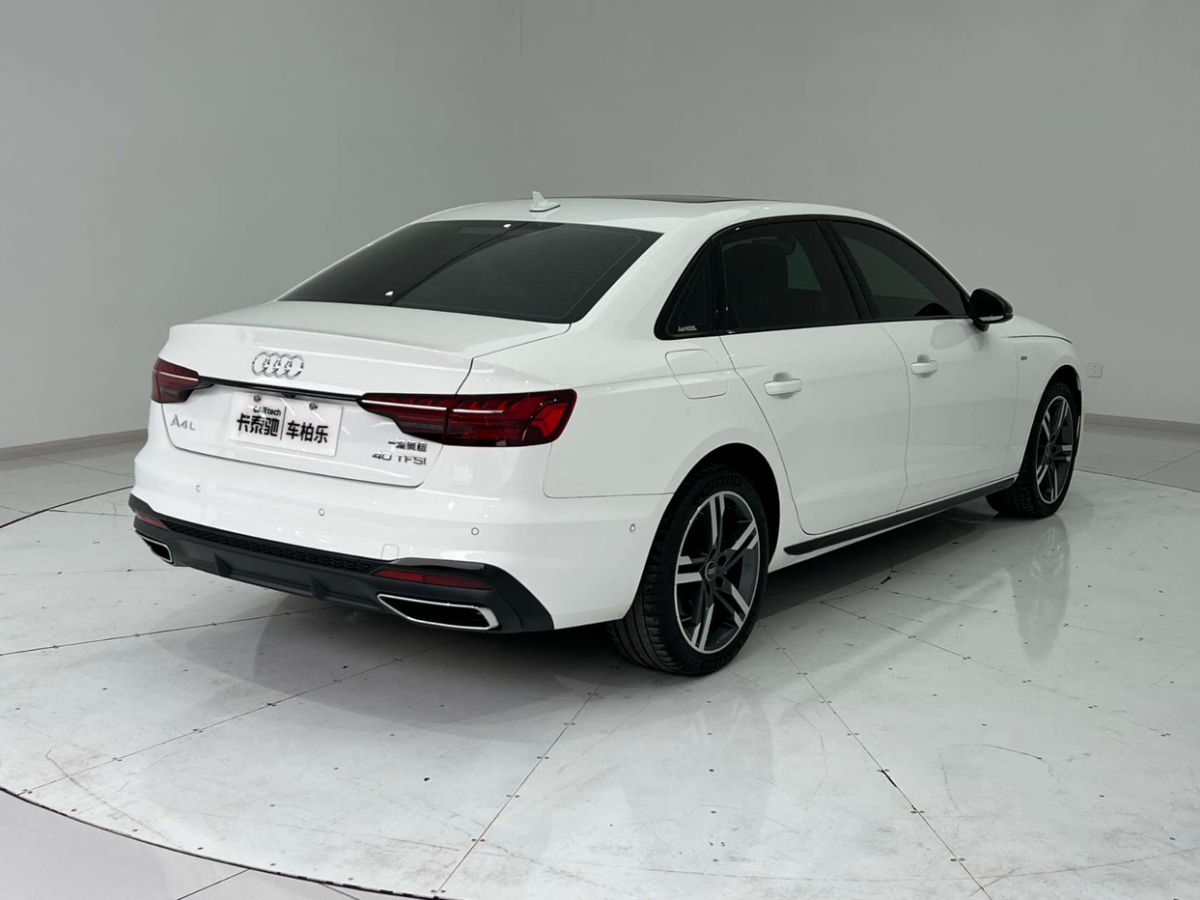 2023年01月奧迪 奧迪A4L  2022款 40 TFSI 豪華動感型