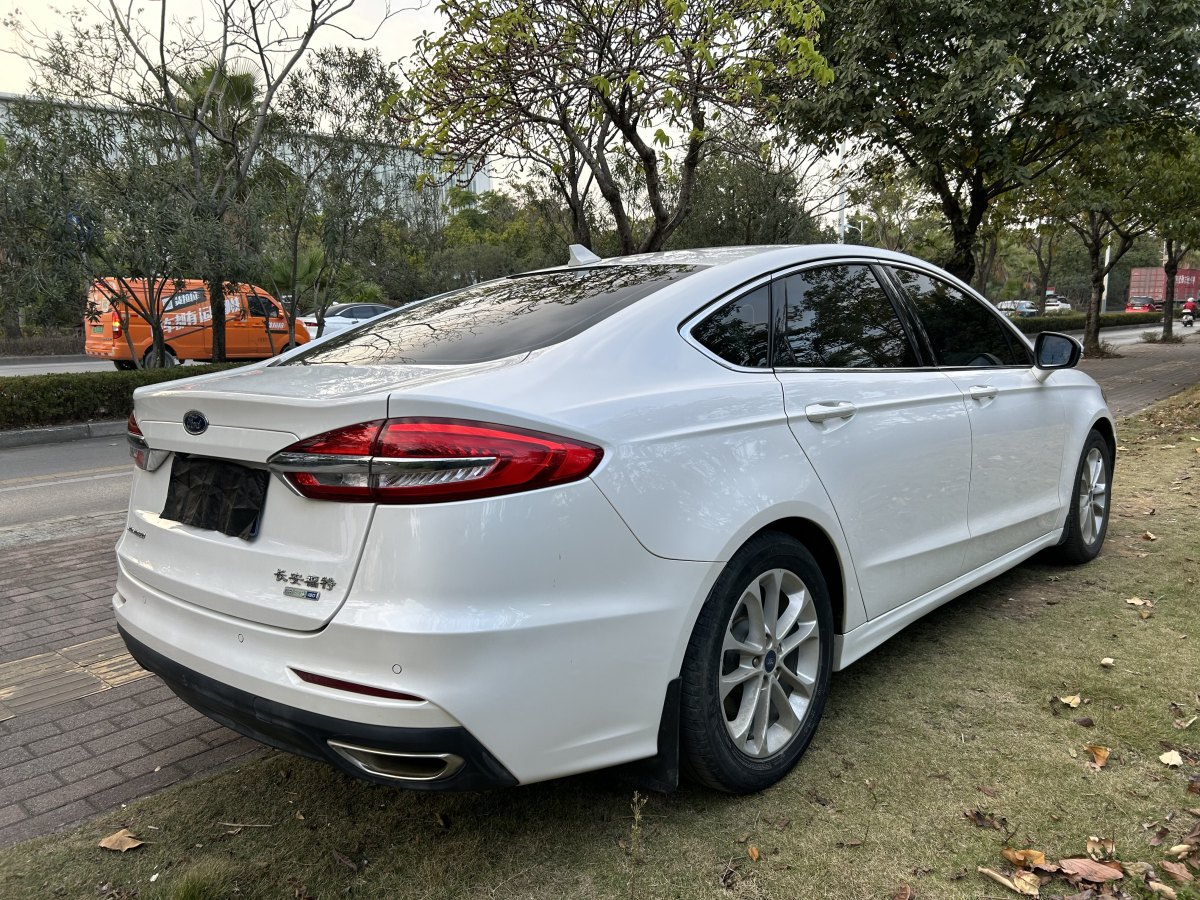 福特 蒙迪歐  2018款 EcoBoost 180 智控時(shí)尚型 國VI圖片