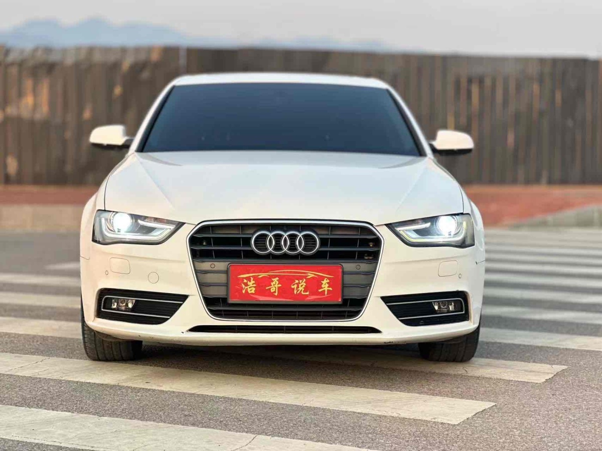 奧迪 奧迪A4L  2015款 35 TFSI 自動標準型圖片