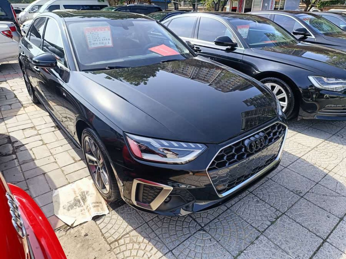 奧迪 奧迪A4L  2022款 40 TFSI 時(shí)尚動(dòng)感型圖片