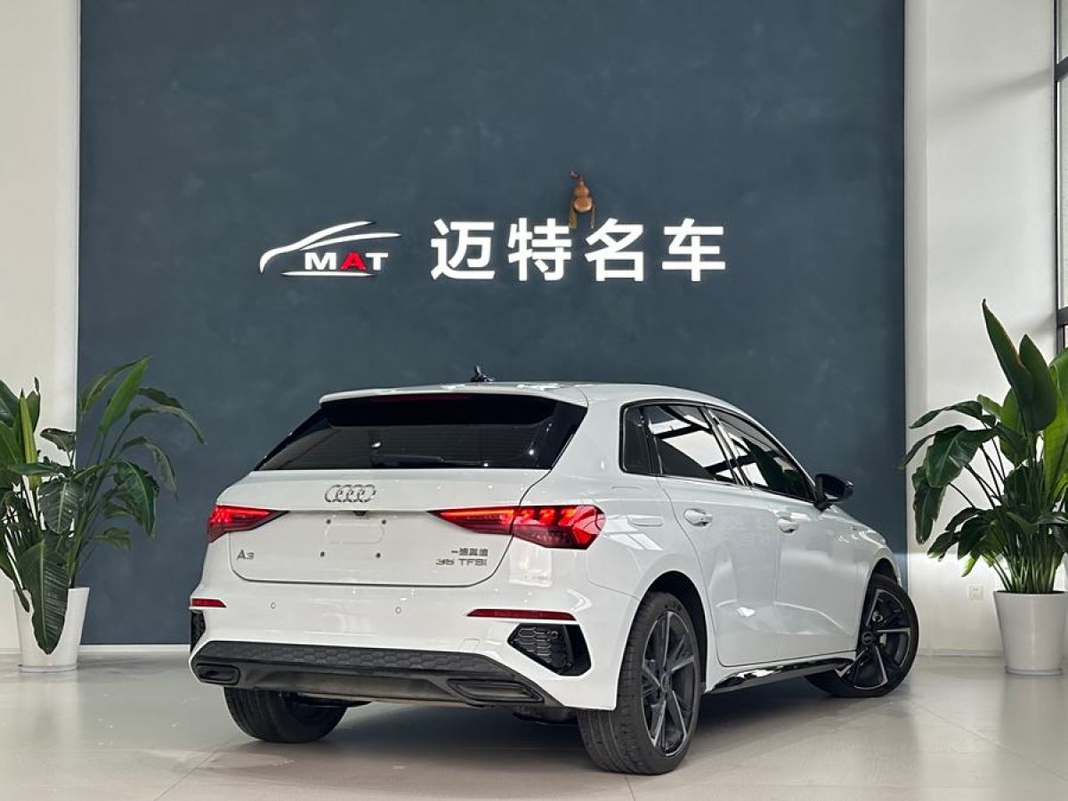 奧迪 奧迪A3  2022款 Sportback 35 TFSI 時(shí)尚運(yùn)動(dòng)型圖片