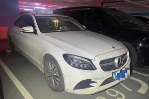 奔馳GLE 奔馳  GLE 350 4MATIC 時(shí)尚型