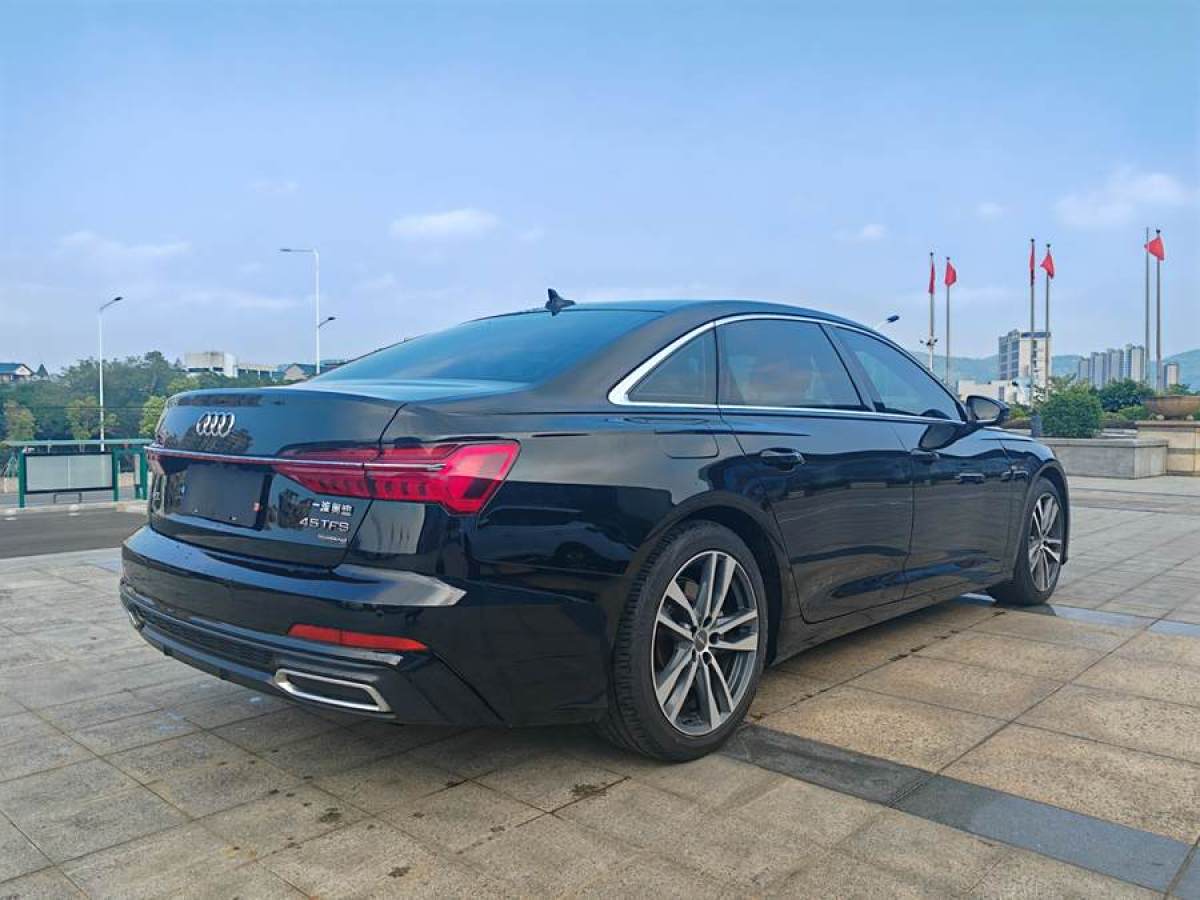 奧迪 奧迪A6L  2019款 45 TFSI 臻選動感型圖片