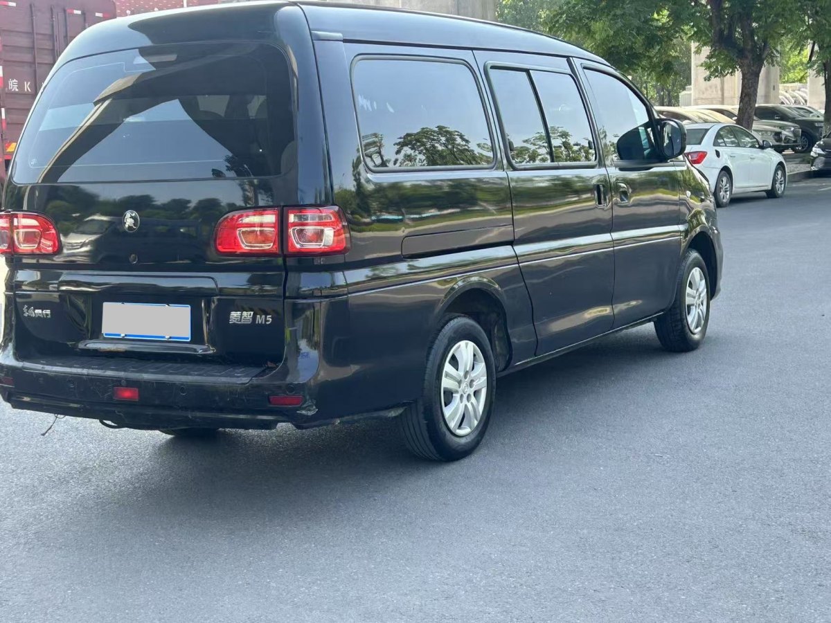 東風風行 菱智  2019款  M5L 1.6L 7座豪華型 國VI圖片