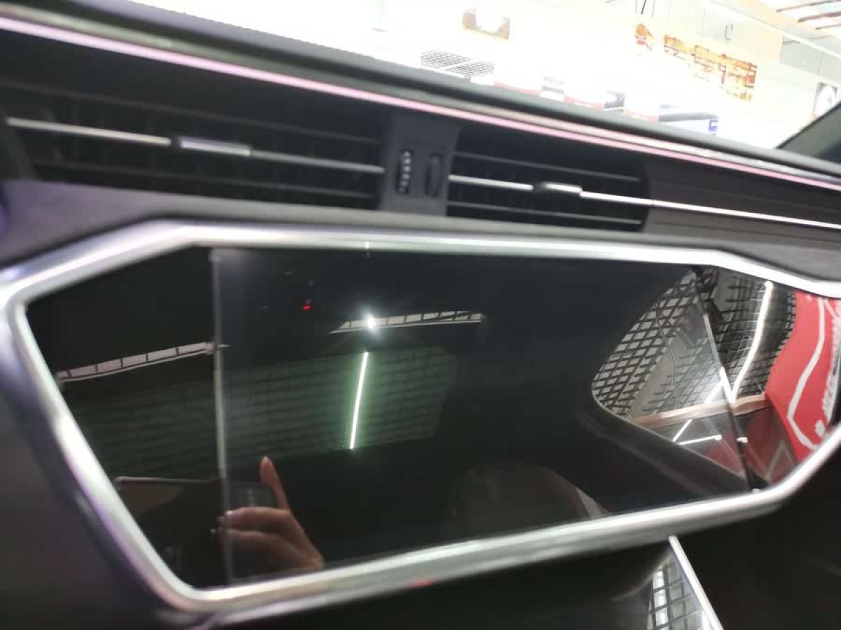 奧迪 奧迪A6L  2020款 40 TFSI 豪華動感型圖片