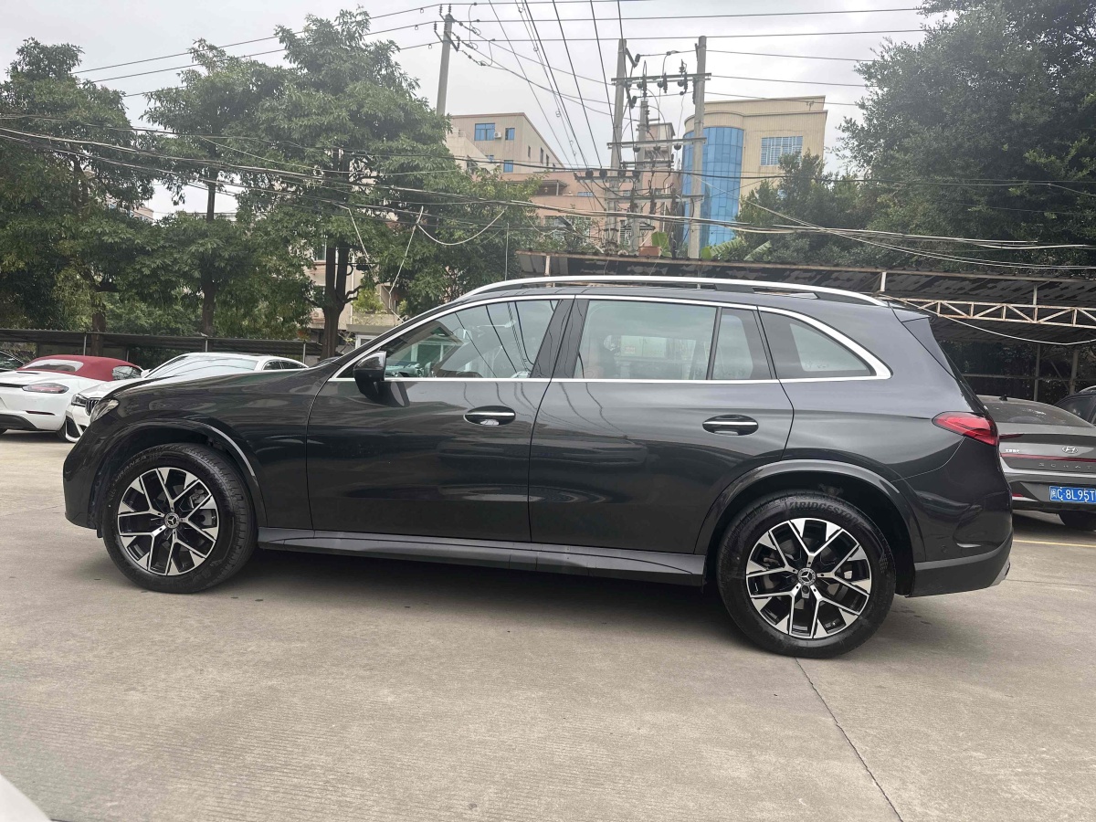 奔馳 奔馳GLC  2024款 改款 GLC 260 L 4MATIC 豪華型 5座圖片