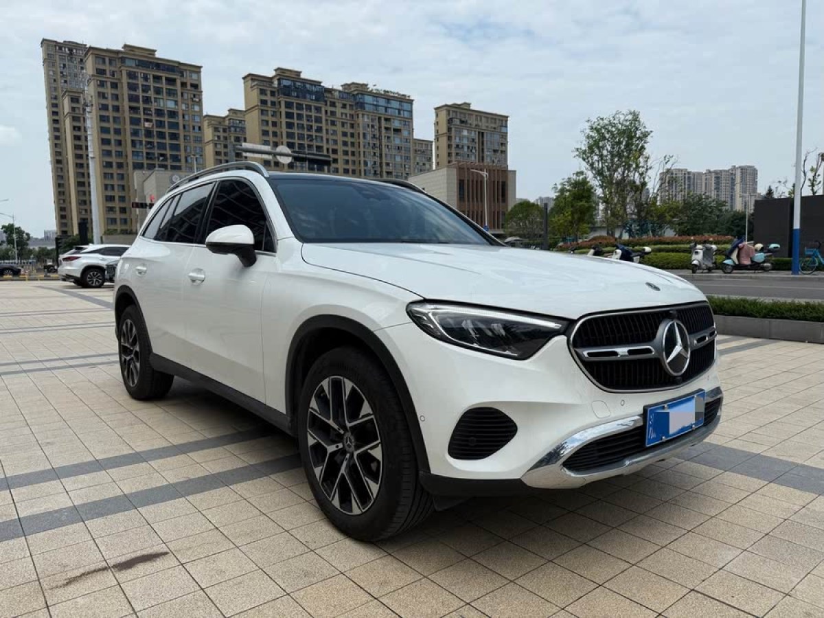 奔馳 奔馳GLC  2024款 GLC 260 L 4MATIC 動(dòng)感型 5座圖片
