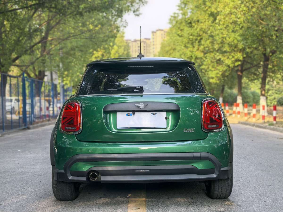 2022年09月MINI MINI  2023款 1.5T ONE