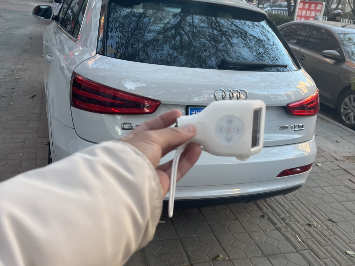 奧迪 奧迪Q3  2012款 35 TFSI quattro 舒適型圖片