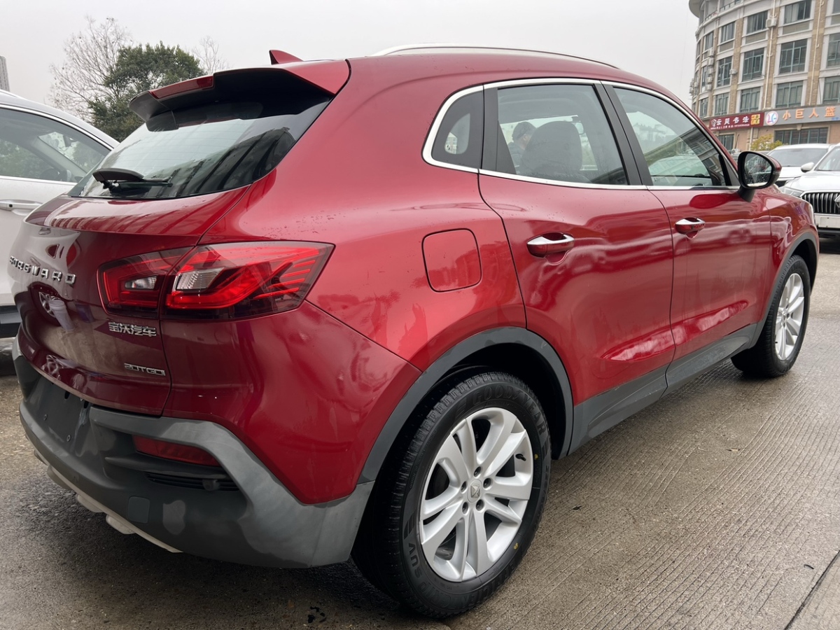 寶沃 BX5  2017款 20TGDI 自動兩驅(qū)領(lǐng)先型圖片