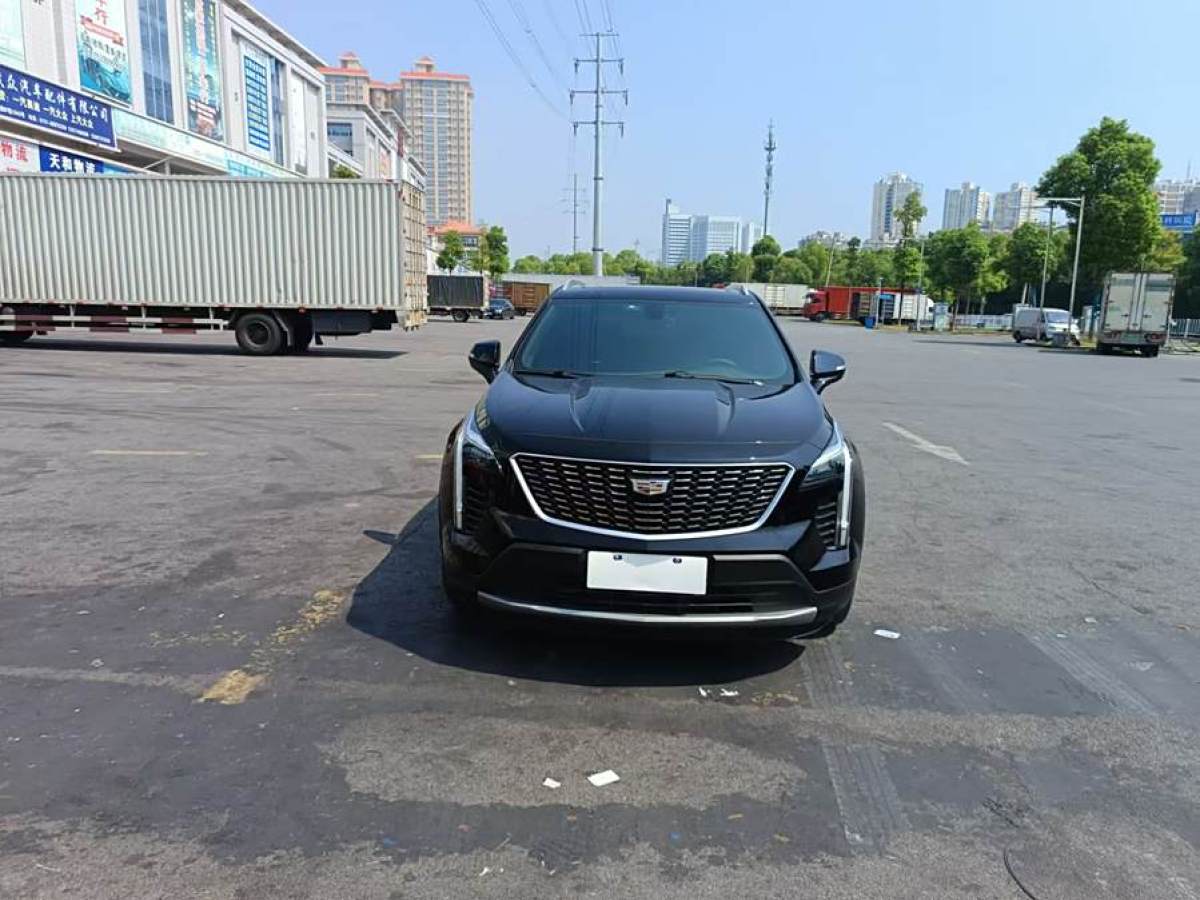 凱迪拉克 XT4  2018款 28T 兩驅(qū)領(lǐng)先型圖片