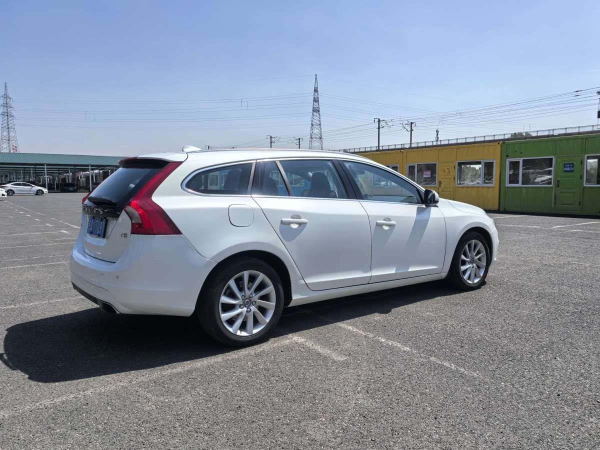 沃爾沃 V60  2017款 T5 智逸版圖片
