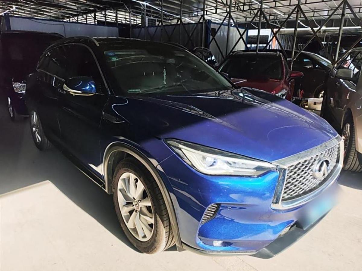 英菲尼迪 QX50  2018款 2.0T 四驅(qū)菁英版圖片