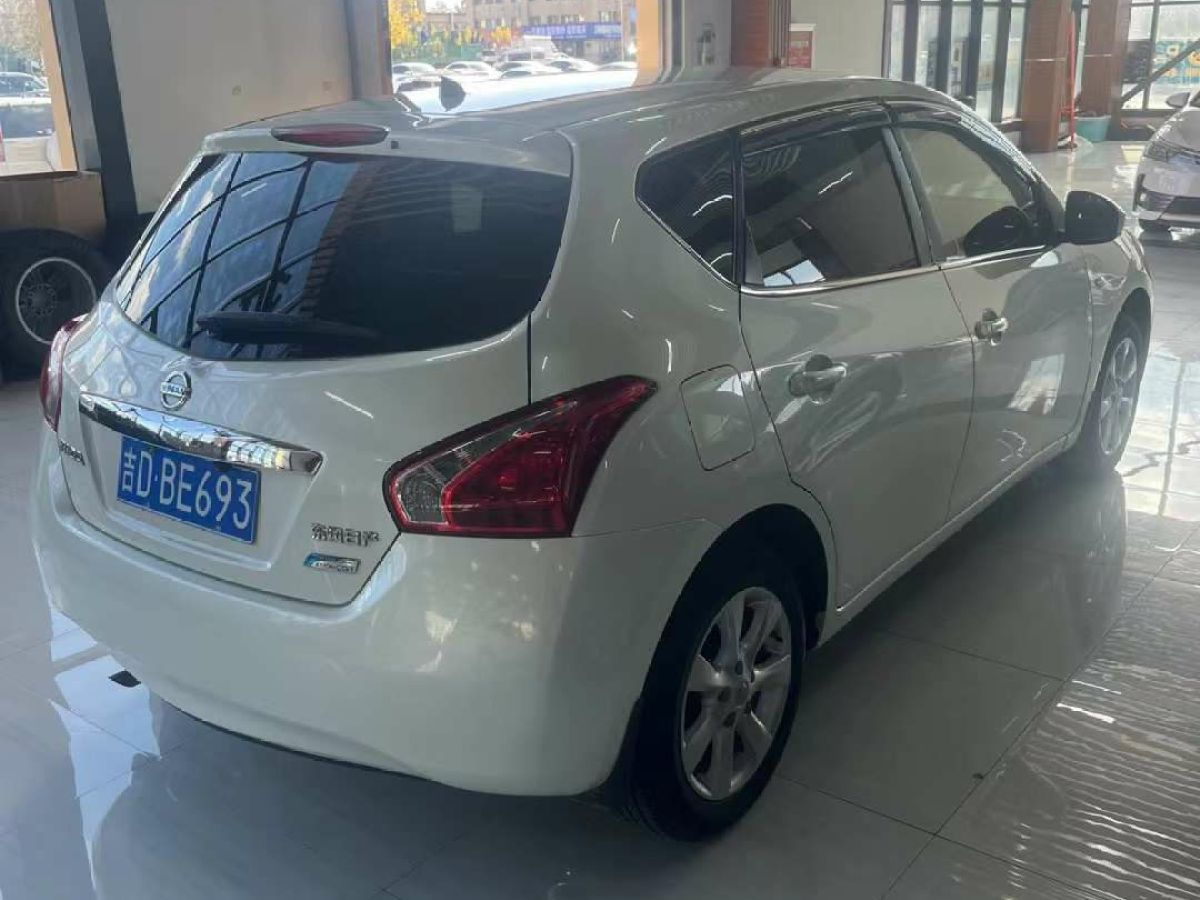 日產(chǎn) 騏達(dá)  2013款 1.6L CVT酷咖版圖片