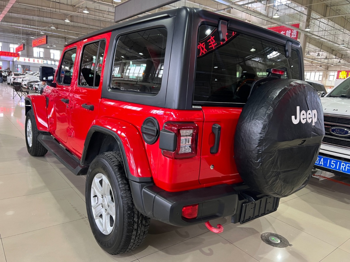 Jeep 牧馬人  2019款  2.0T Sahara 四門版圖片