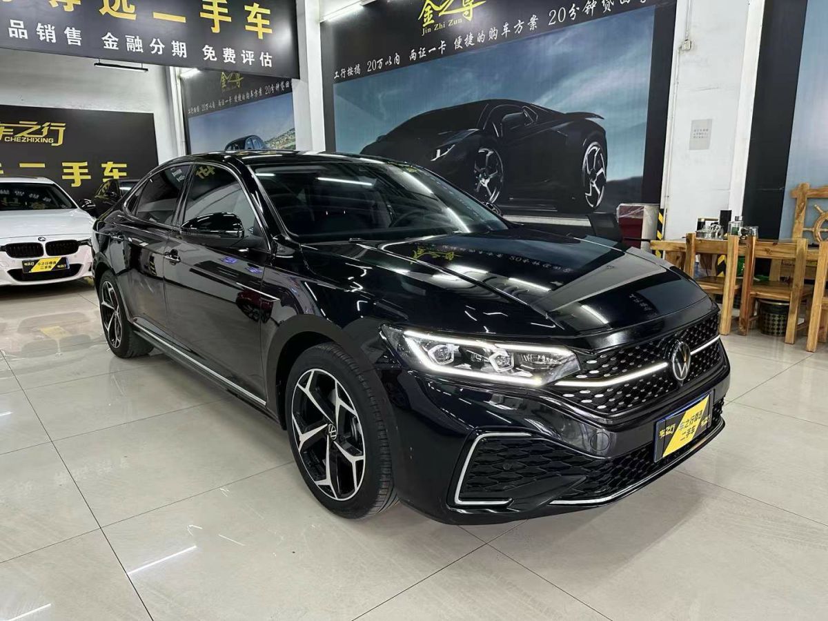 大眾 帕薩特  2023款 330TSI 豪華版圖片